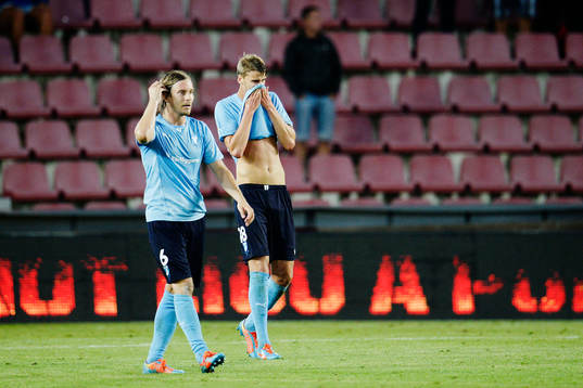 Malmö FFs Markus Halsti och Johan Hammar deppar