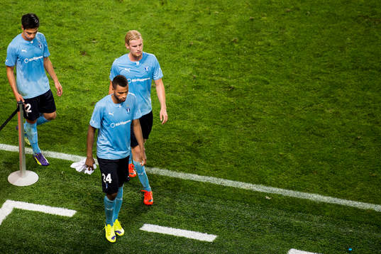 Från vänster, Malmö FFs Amin Nazari, Filip Helander och