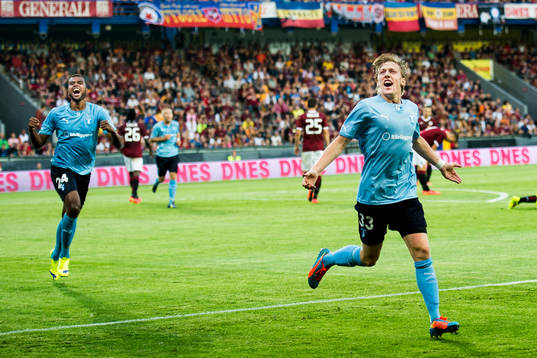 Malmö FFs Emil Forsberg jublar