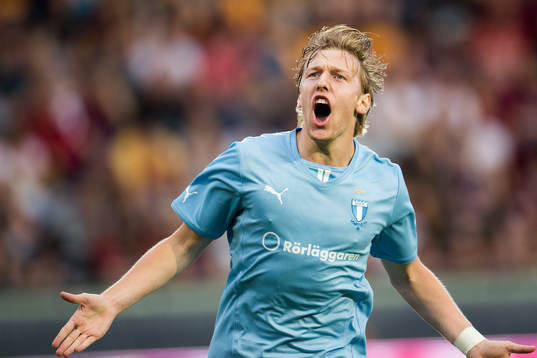 Malmö FFs Emil Forsberg jublar