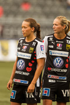Umeås Elin Landström och Emmelie Konradsson