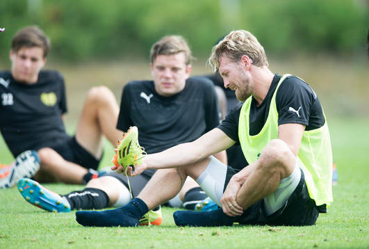 Mjällbys nyförvärv Christian Wilhelmsson tränar med