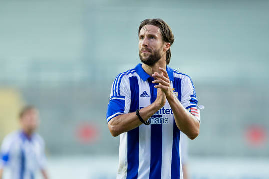 IFK Göteborgs Mattias Bjärsmyr deppar och tackar klacken