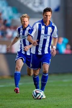 IFK Göteborgs Martin Smedberg-Dalence med Adam Johansson