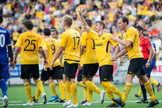 Elfsborgs Simon Hedlund jublar