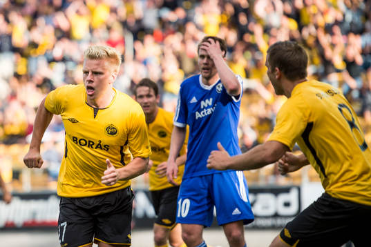 Elfsborgs Per Frick jublar