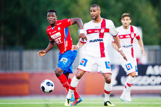 Östers Alhaji Gero och Assyriskas Kyle Konwea