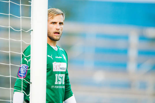 Östers målvakt Alexander Nadj