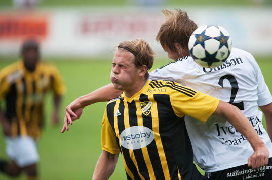 Hässleholms Filip Ranmo i matchen i division 3 mellan