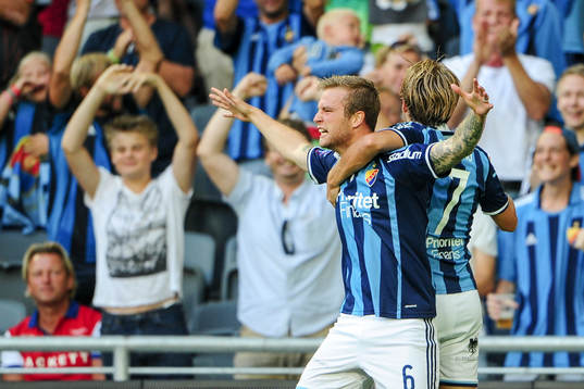 Djurgårdens Aleksander Faltsetas jublar