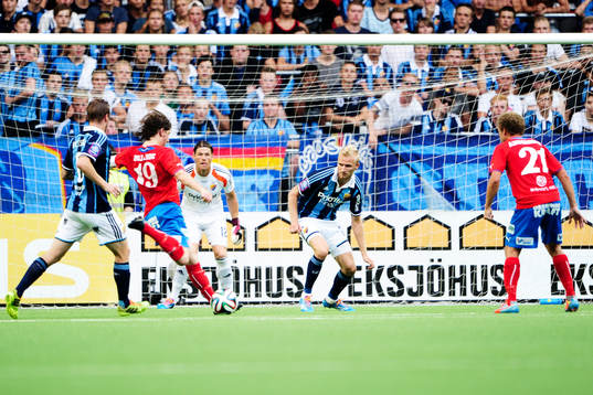 Helsingborgs Darijan Bojanic gör 1-1