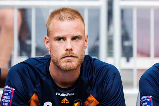 Djurgårdens Fredrik Stenman startar på bänken