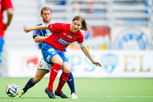 Djurgårdens Stefan Karlsson mot Helsingborgs Darijan