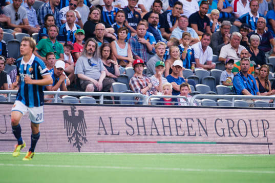Reklam för Al Shaheen Group visas