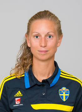 Karin Boman, sjukgymnast för F15/99-landslaget i fotboll