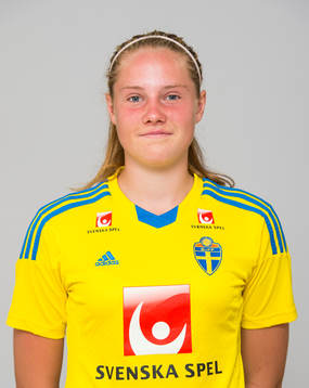 Linnea Svensson, spelare i F15/99-landslaget i fotboll