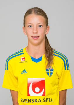 Wilma Öman, spelare i F15/99-landslaget i fotboll