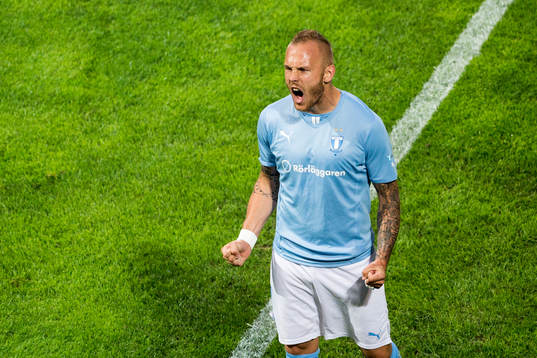Malmö FFs Magnus Eriksson jublar