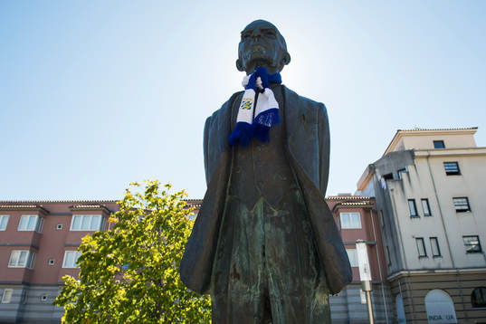 En staty i Vila do Conde