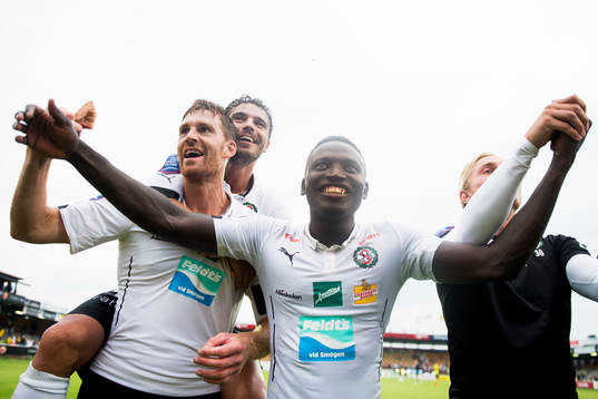 Örebros Alhassan Kamara (m) gjorde matchens enda mål och