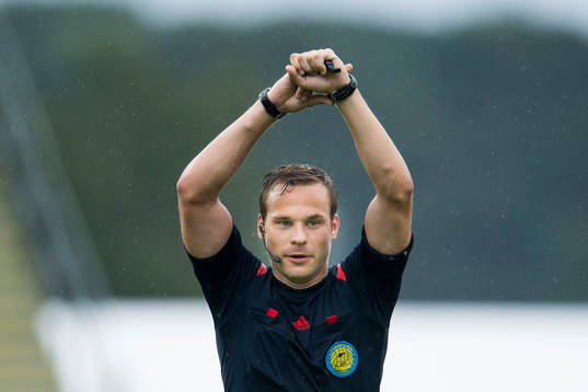 Domare Kristoffer Karlsson