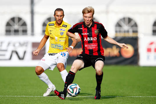 Falkenbergs Tobias Carlsson och Brommapojkarnas Gustav