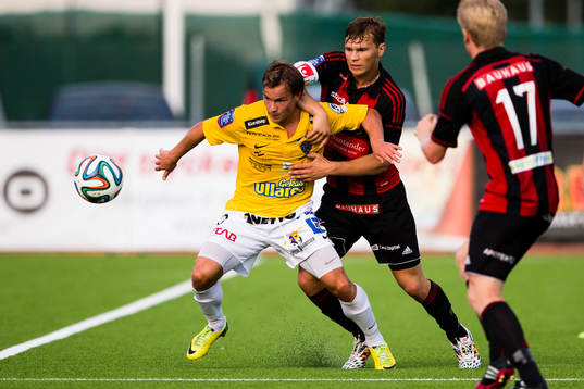 Falkenbergs Anton Wede och Brommapojkarnas Jesper Karlström