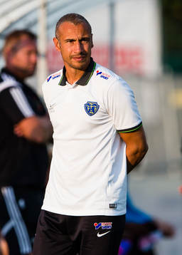 Falkenbergs tränare Henrik Larsson