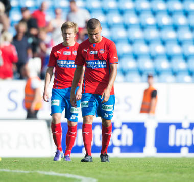 Helsingborgs Jere Uronen och Jordan Larsson lämnar Olympia