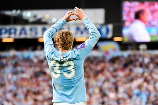 Malmö FFs Emil Forsberg jublar