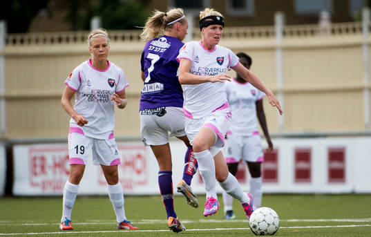 Rosengårds Katrin Schmidt och Kirsten Van De Ven