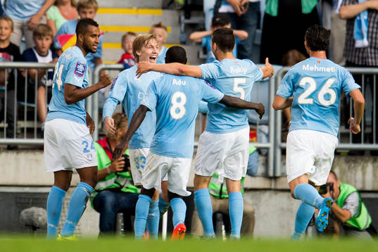 Malmö FFs spelare jublar