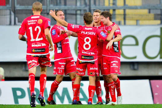Elfsborgs spelare jublar