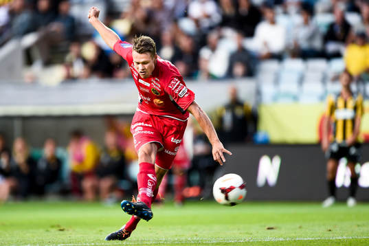 Elfsborgs Viktor Claesson skjuter in 0-2