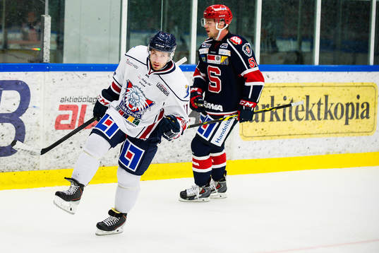 Linköpings Jacob Micflikier jublar