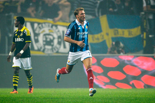 Djurgårdens Martin Broberg jublar
