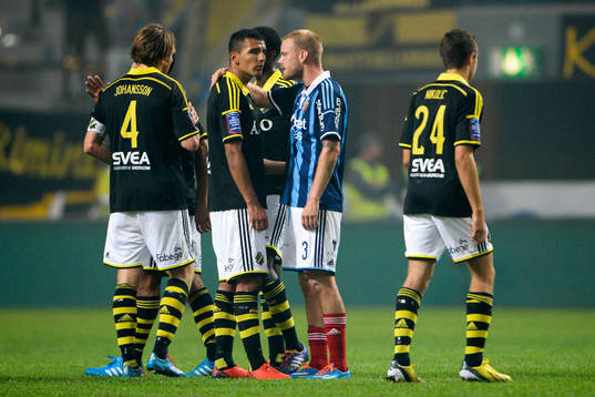 s Nabil Bahoui och Djurgårdens Fredrik Stenman