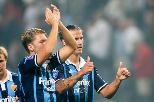 Djurgårdens spelare tackar publiken
