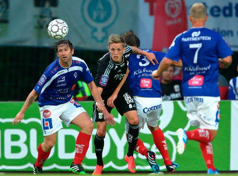 Åtvidabergs Allan Arenfeldt Olesen, IFK Göteborgs Sören