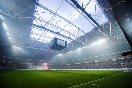 En översiktsbild över ett rökigt Friends Arena