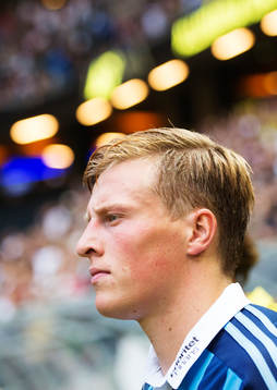 Djurgårdens Emil Bergström gör entré till