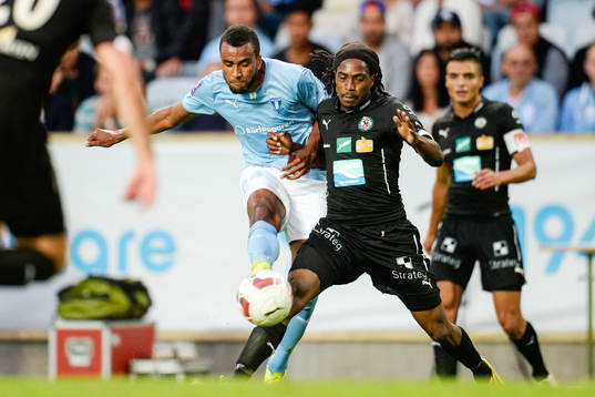 Malmö FFs Isaac Kiese Thelin gör 2-2
