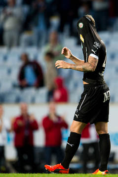 Örebros Erik Moberg deppar