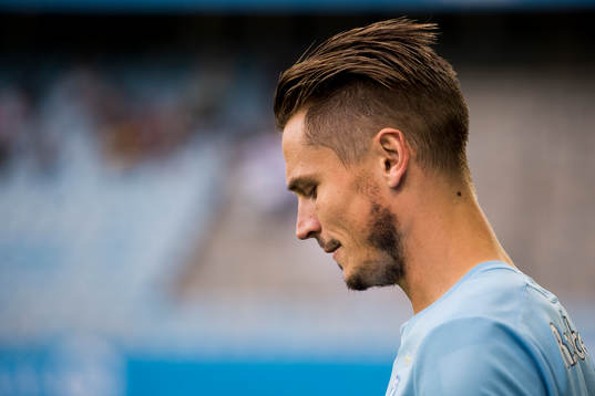 Malmö FFs Markus Rosenberg går in på planen