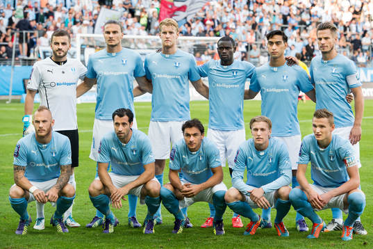 Malmö FFs startelva, övre raden från vänster, Malmö