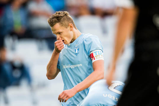 Malmö FFs Piotr Johansson deppar