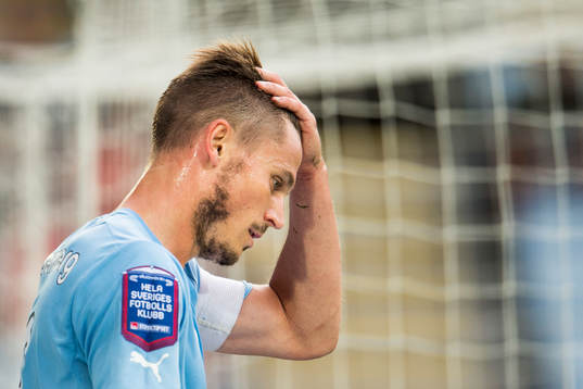 Malmö FFs Markus Rosenberg deppar