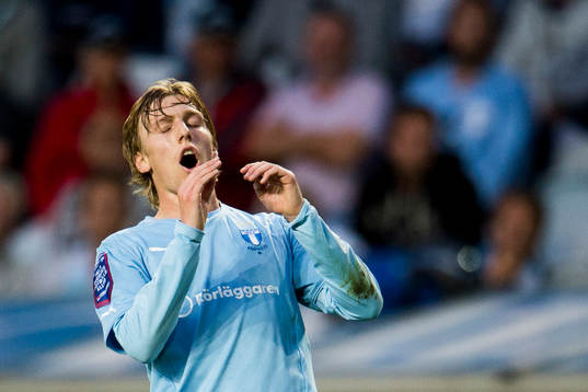 Malmö FFs Emil Forsberg deppar