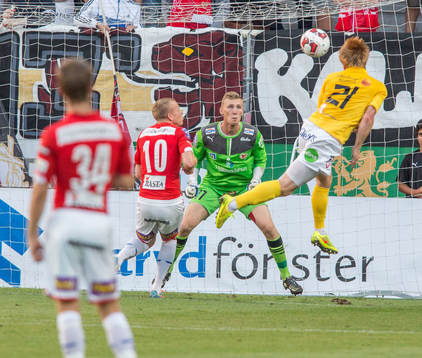 Falkenbergs Dan Keat gör 1-0