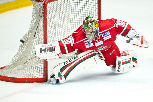 Modos målvakt Linus Ullmark